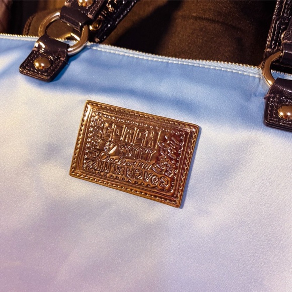 Coach Poppy New York Satin Tote Bag, Wristlet w/ Metallic Accents & Key Fob RARE - Picture 6 of 13